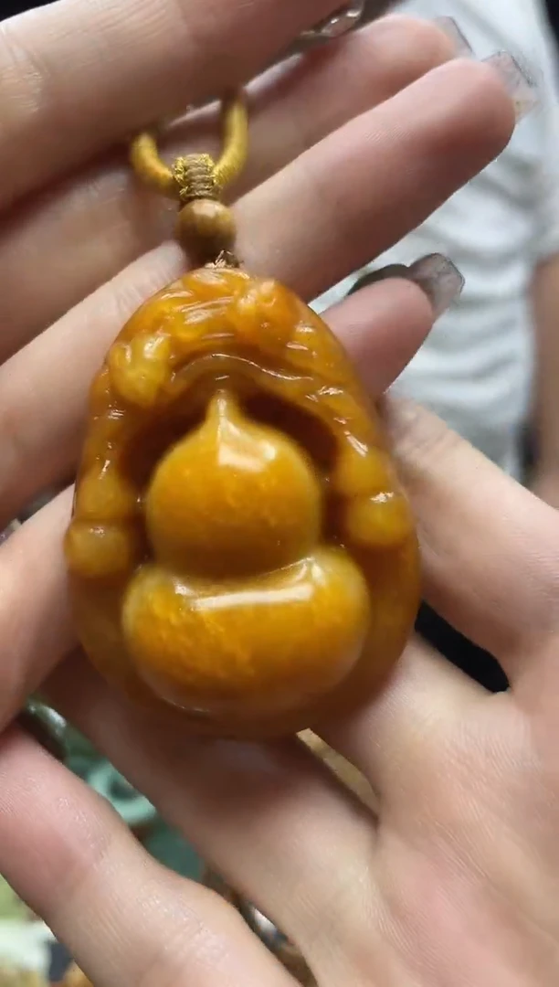 未镶嵌岫玉吊坠·