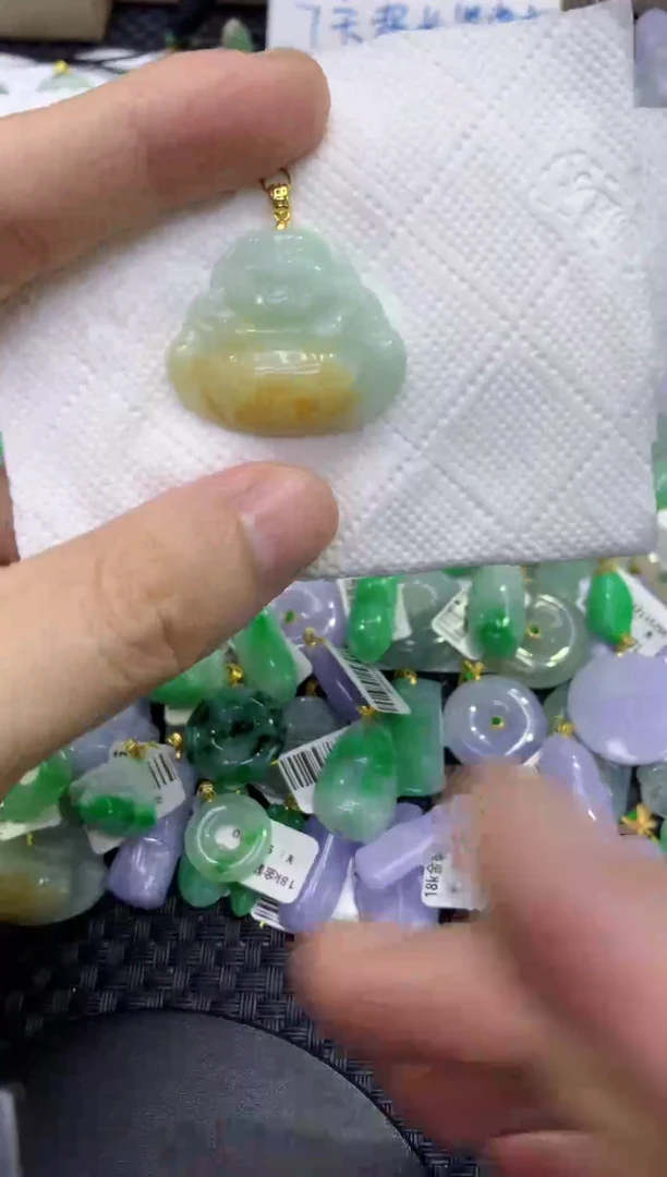 颈饰未镶嵌翡翠天然缅甸A货翡翠