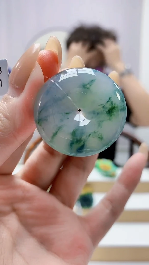 未镶嵌定制翡翠4688MM-毛货挂件425