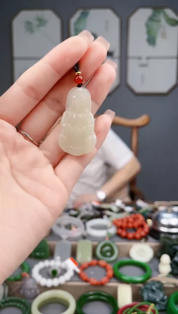 【闪购商品】和田玉颈饰未镶嵌多样性发货拍一单发一个