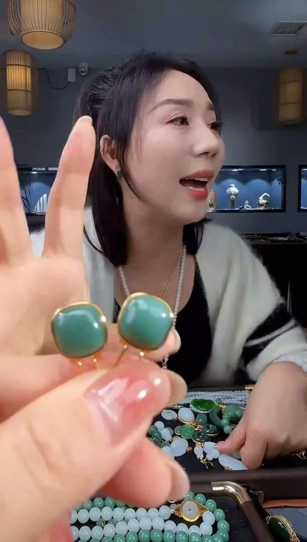 银S925镶嵌和田玉耳饰1