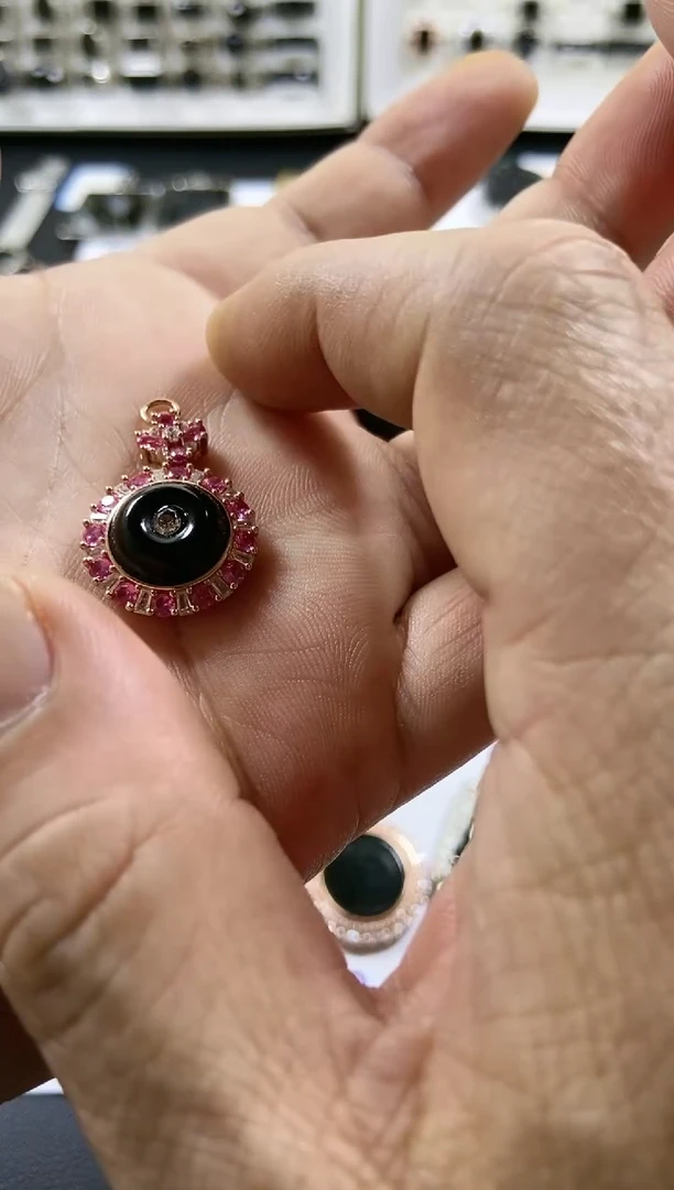 吊坠(赠链)银S925镶嵌翡翠平安扣