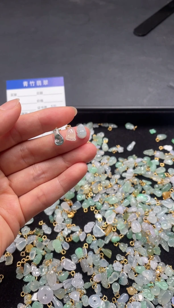 翡翠银S925镶嵌吊坠(不含链)3个  713