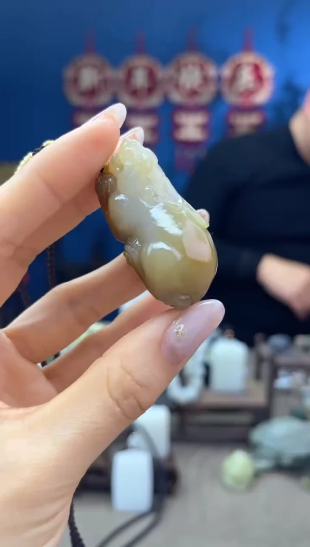 【闪购商品】和田玉颈饰未镶嵌1