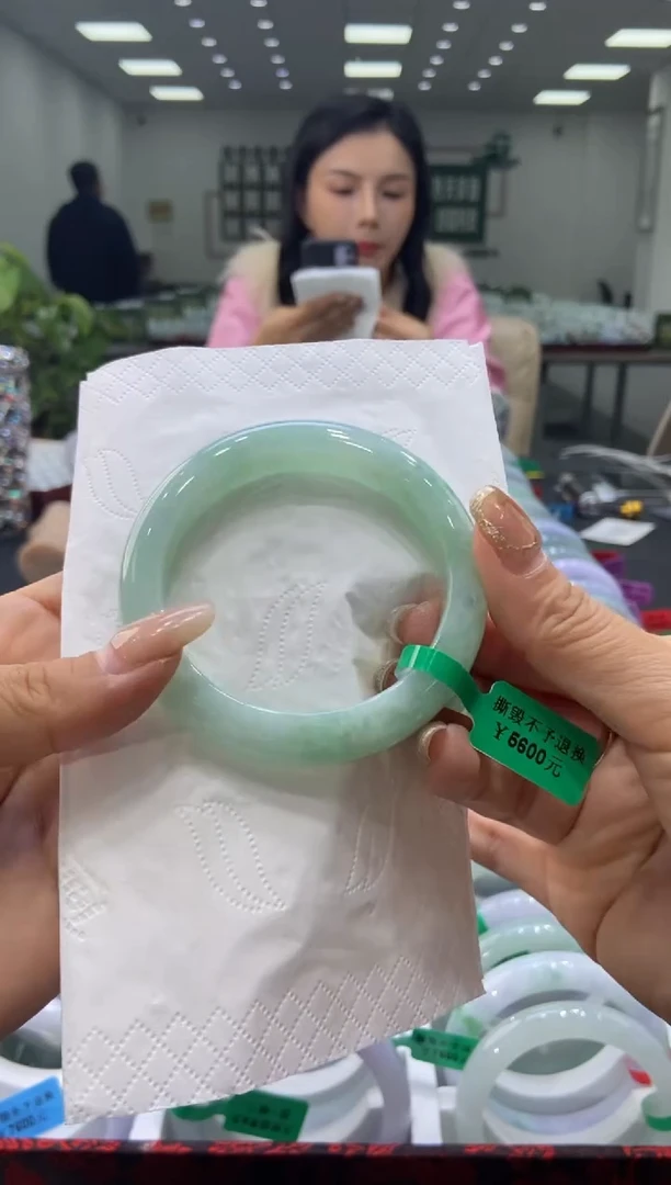 未镶嵌手镯翡翠0001484