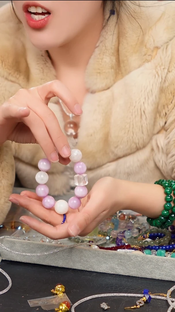 水晶摆件未镶嵌106