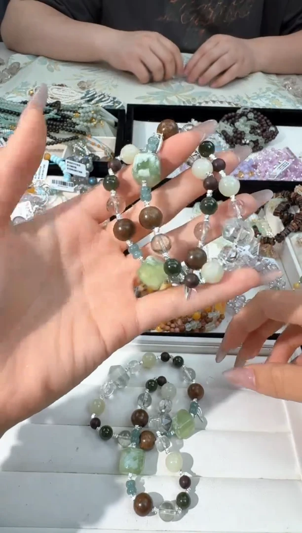 水晶手链银S925镶嵌K022绿阿塞塔尖绿奶盖方块木头款