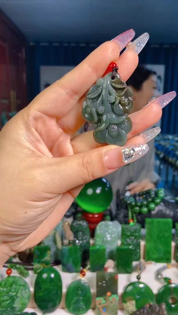 和田玉未镶嵌挂件1