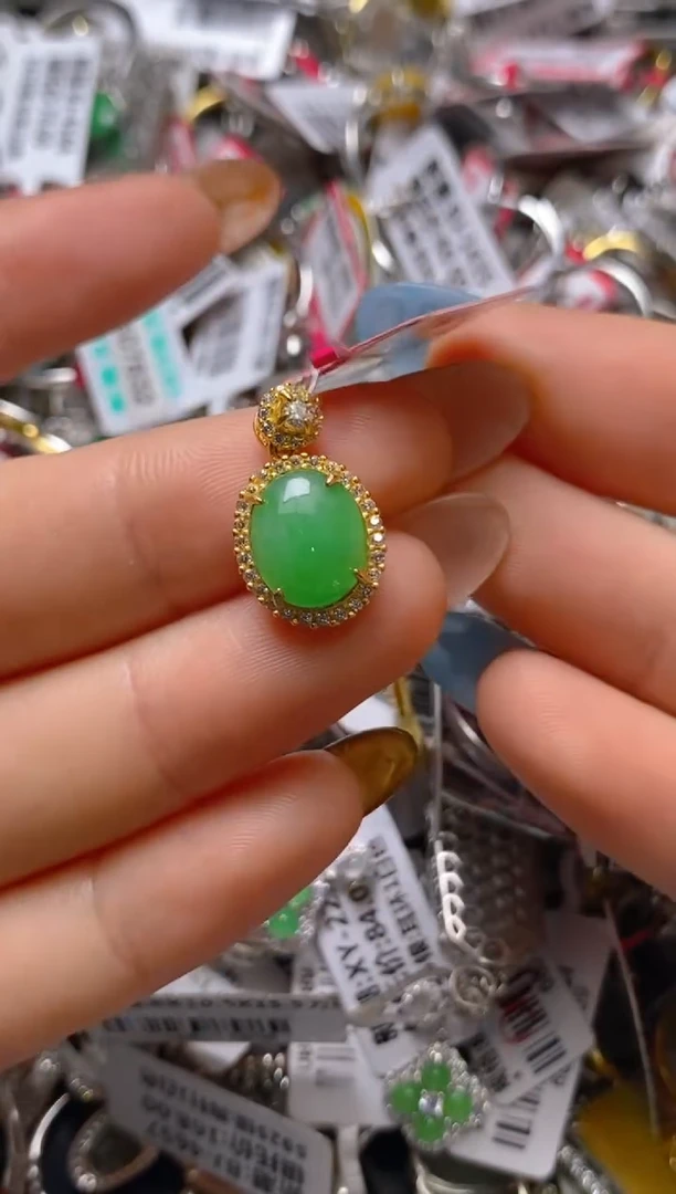 银S925镶嵌戒指翡翠百内无证书