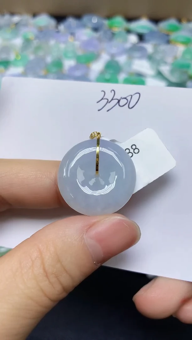 翡翠18K金镶嵌颈饰 天然缅甸翡翠A货