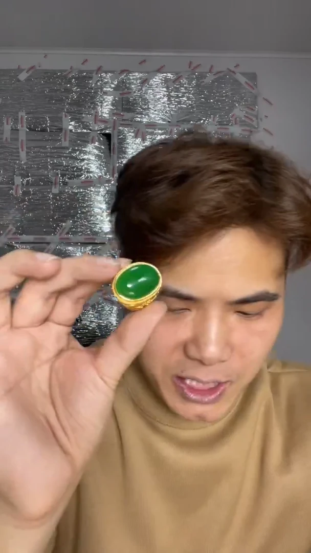 毛衣链未镶嵌翡翠大鸽子蛋戒指