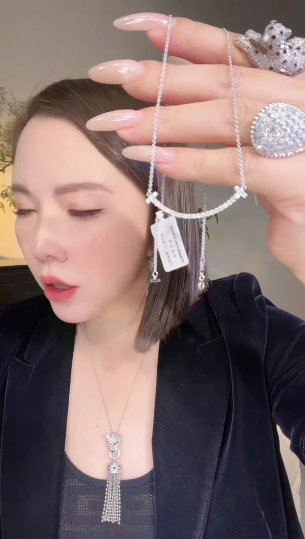 铂Pt950镶嵌戒指钻石微笑项链