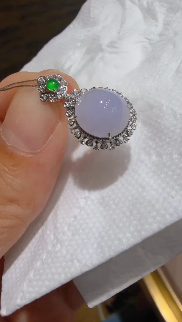 吊坠(不含链)18K金镶嵌翡翠多样性团购发一件