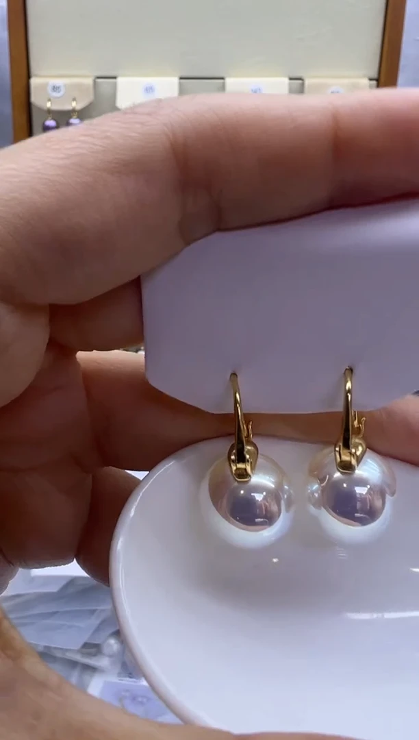 银S925镶嵌耳饰淡水珍珠700