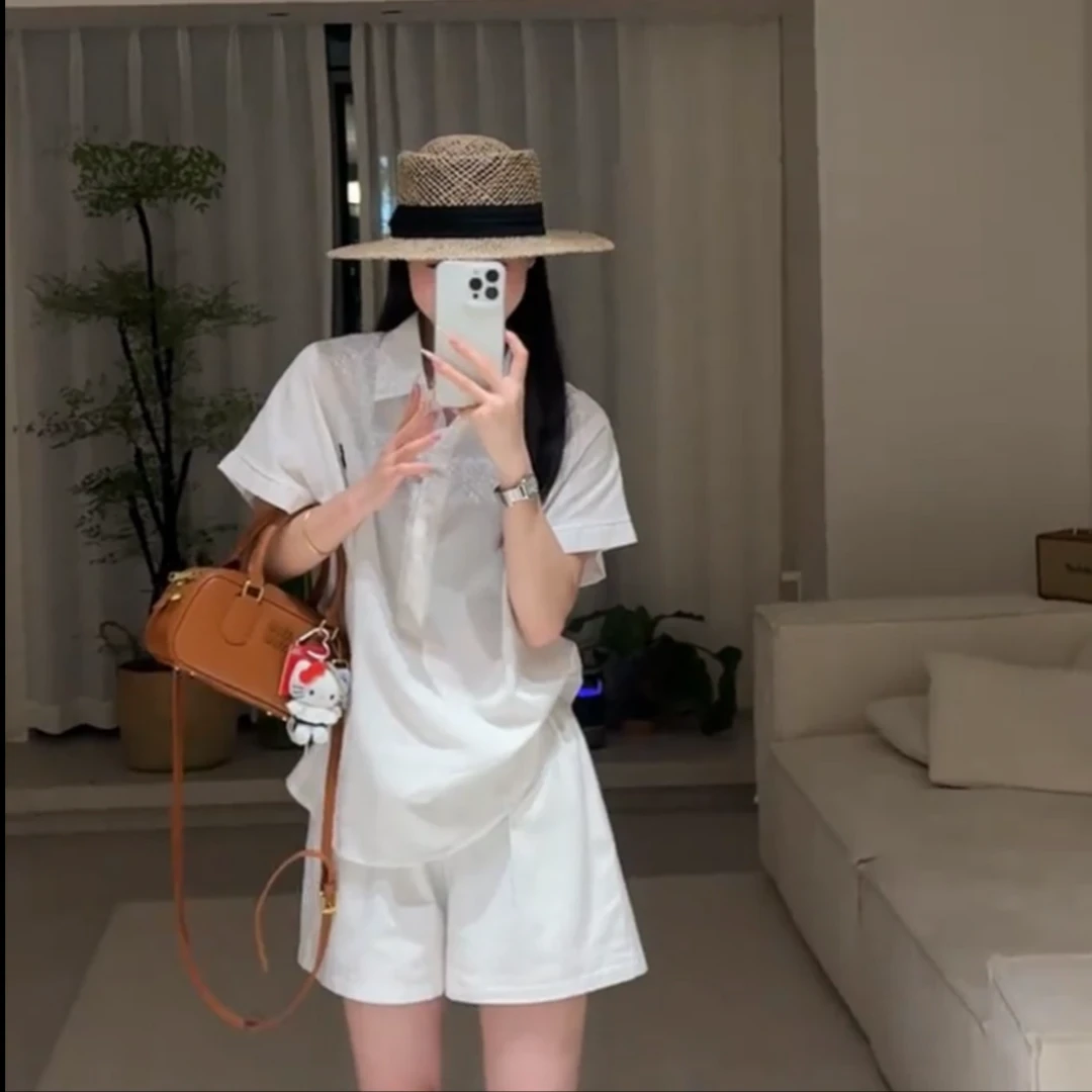 【KOBO】G716老钱风薄款套装女刺绣宽松显瘦时尚短袖POLO领上衣短裤