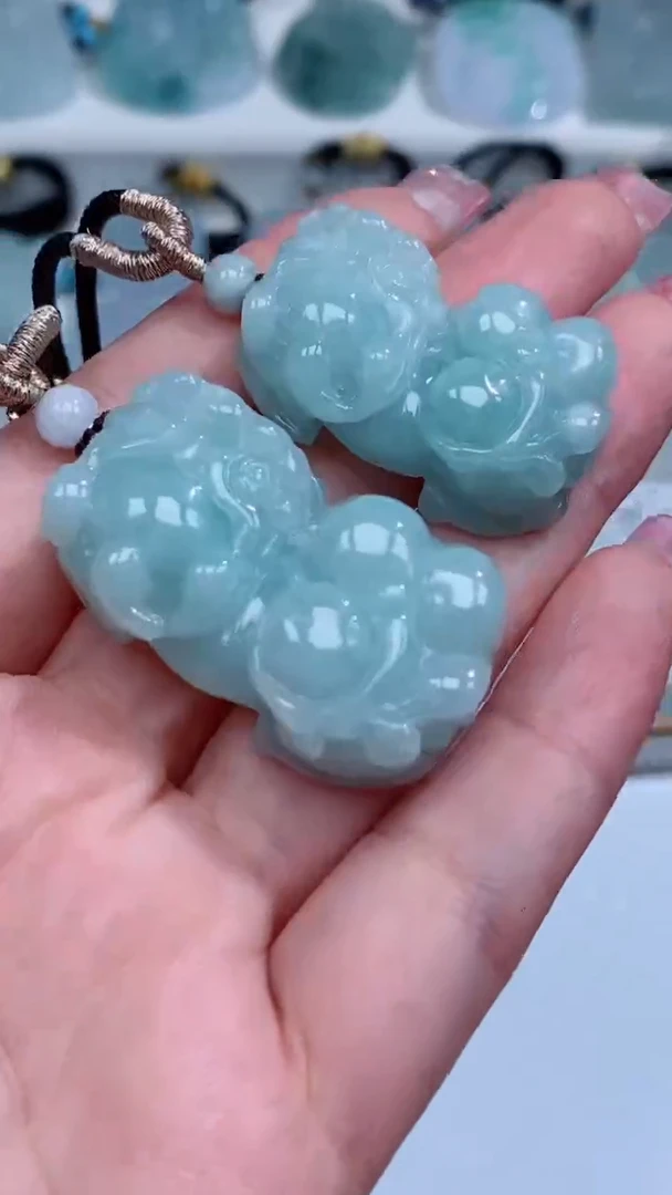 翡翠未镶嵌颈饰吊坠团购多样性发一件