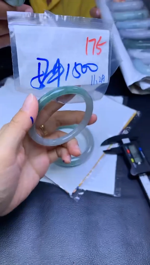 未镶嵌定制翡翠175毛货需精细抛光+多样性发1件+1500元