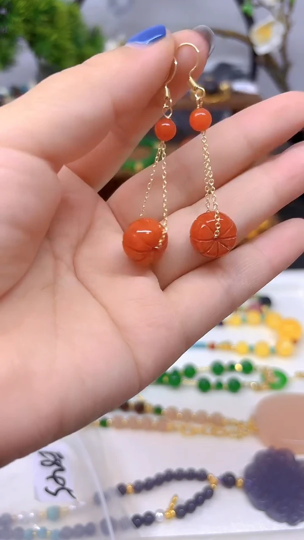 14K金镶嵌翡翠耳饰E845