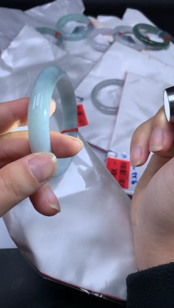 未镶嵌手镯翡翠88888888