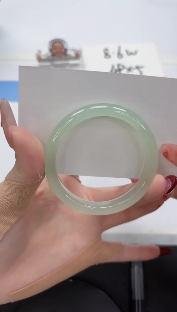 【闪购商品】石英质玉手镯未镶嵌A169-52.5