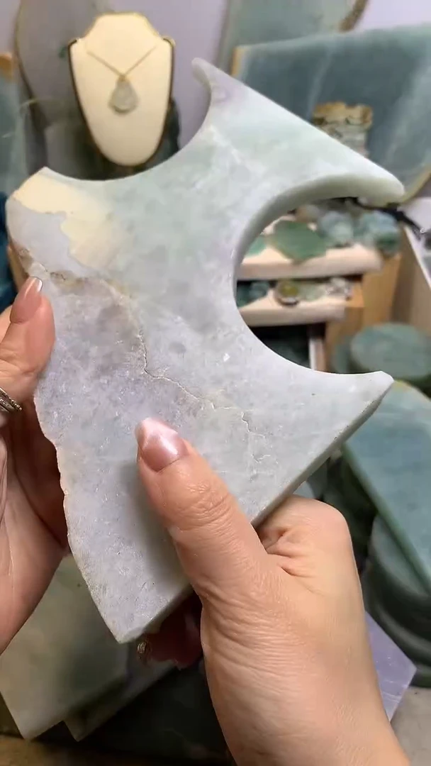 【闪购商品】翡翠挂件未镶嵌缅甸A货翡翠，没有运费险