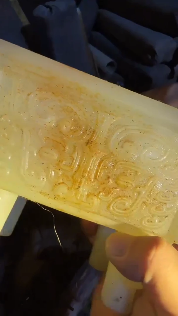 木闪电购链接精品摆件王四顶
