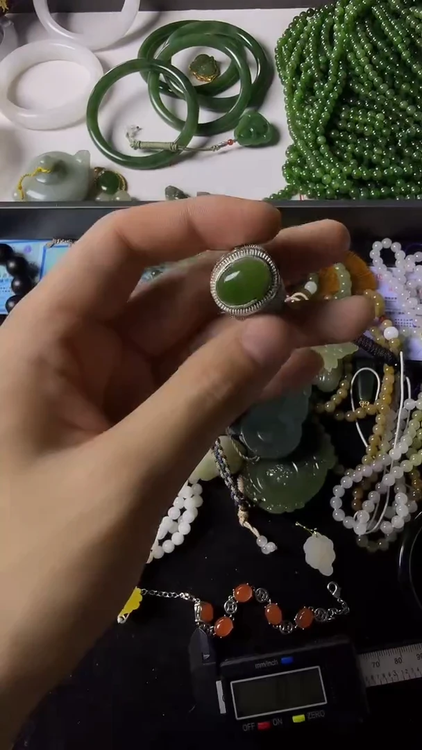 颈饰未镶嵌和田玉多样性发货