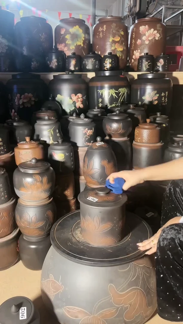 【闪购商品】壶瑕疵茶叶罐 小五饼荷花 965
