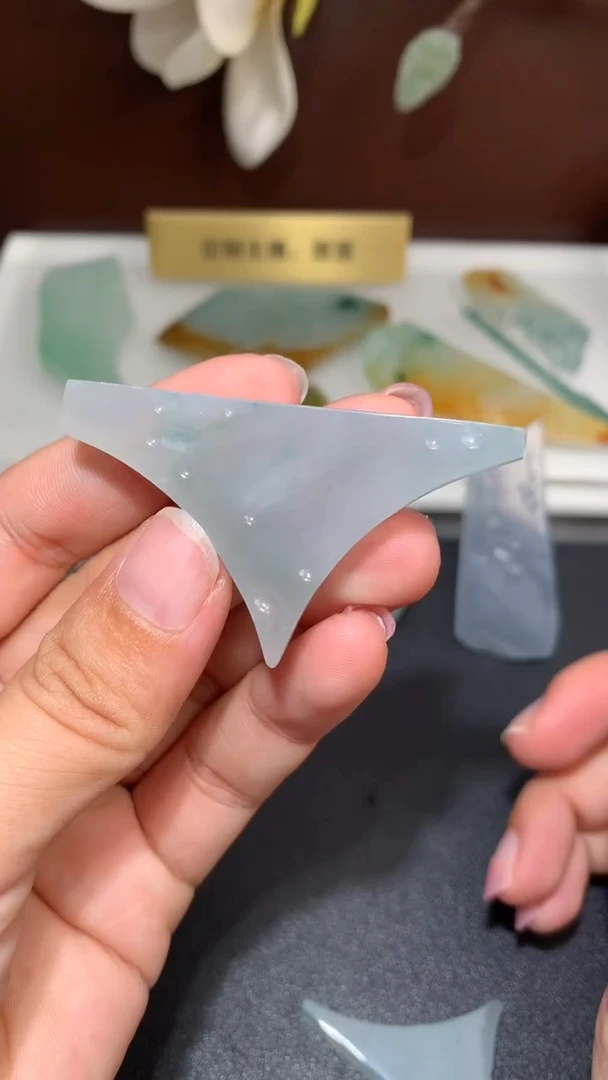 定制翡翠未镶嵌