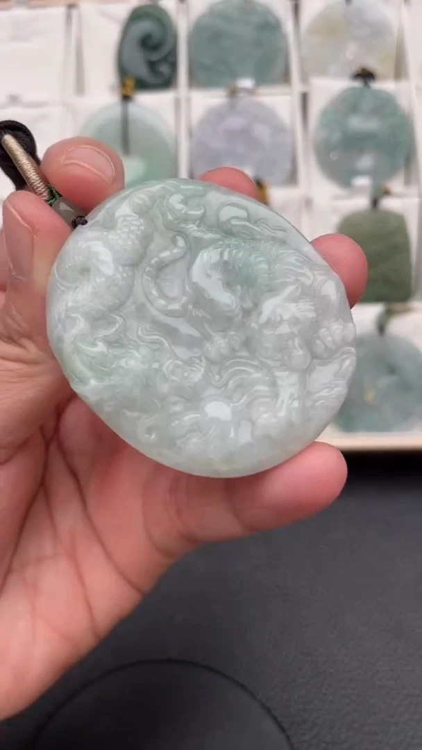 颈饰未镶嵌翡翠天然缅甸翡翠A货54