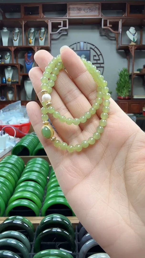 未镶嵌手链和田玉手串 多样性发一
