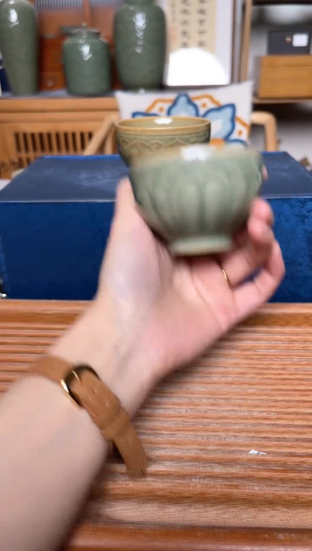 其他耀州窑莲瓣禅定杯