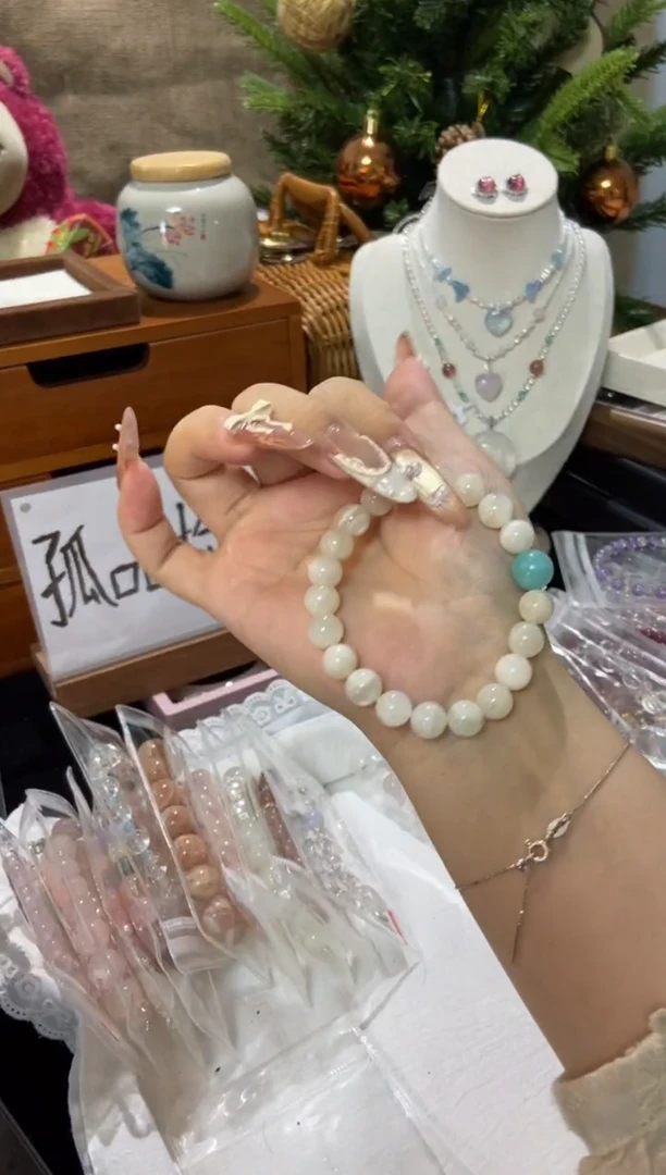 水晶手串未镶嵌孤品捡漏均匀瑕疵介意勿拍