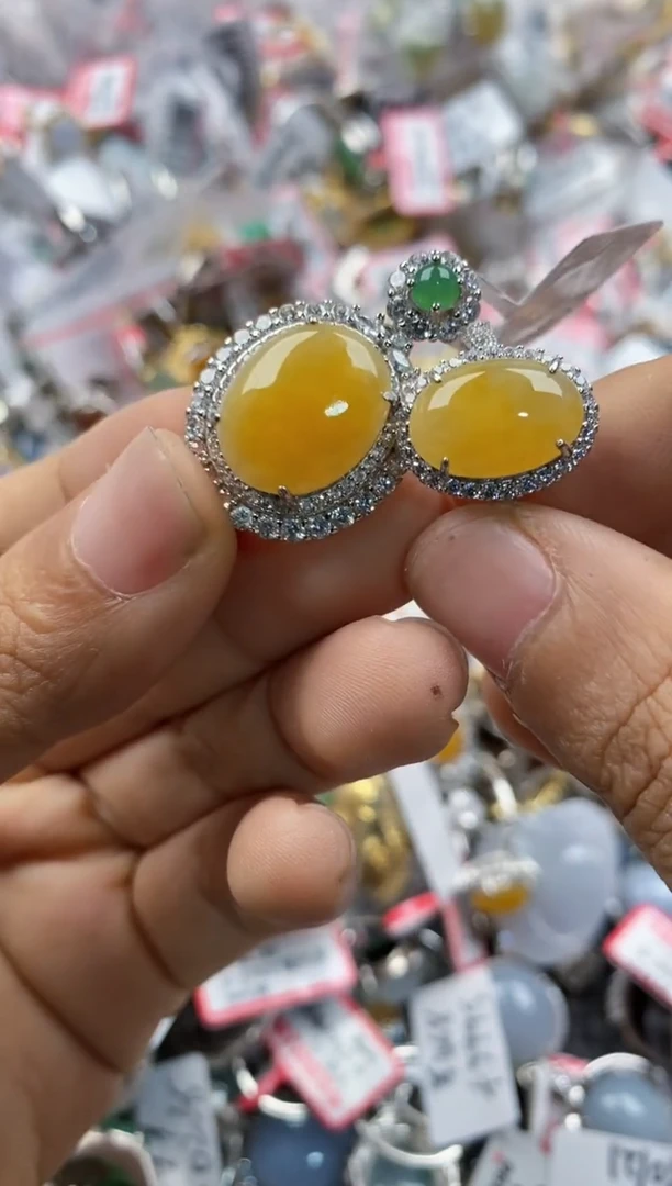银S925镶嵌戒指翡翠999            5
