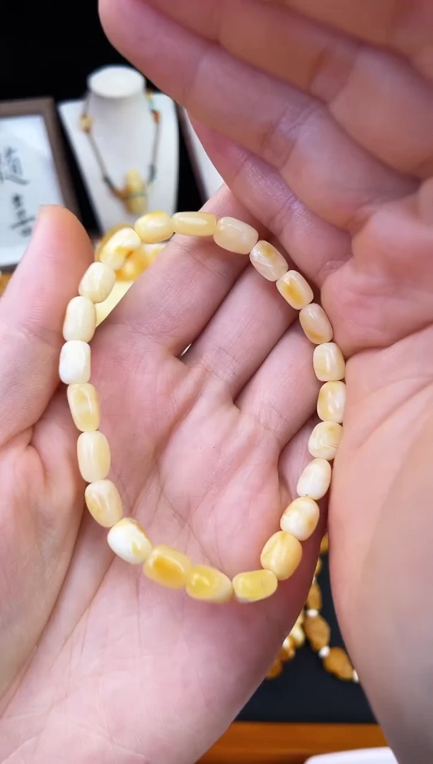 琥珀未镶嵌珠宝奇石柒月