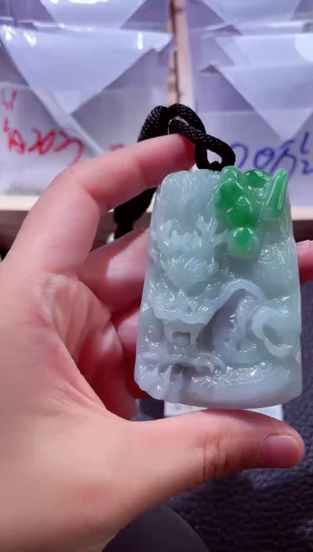 颈饰未镶嵌翡翠00002929