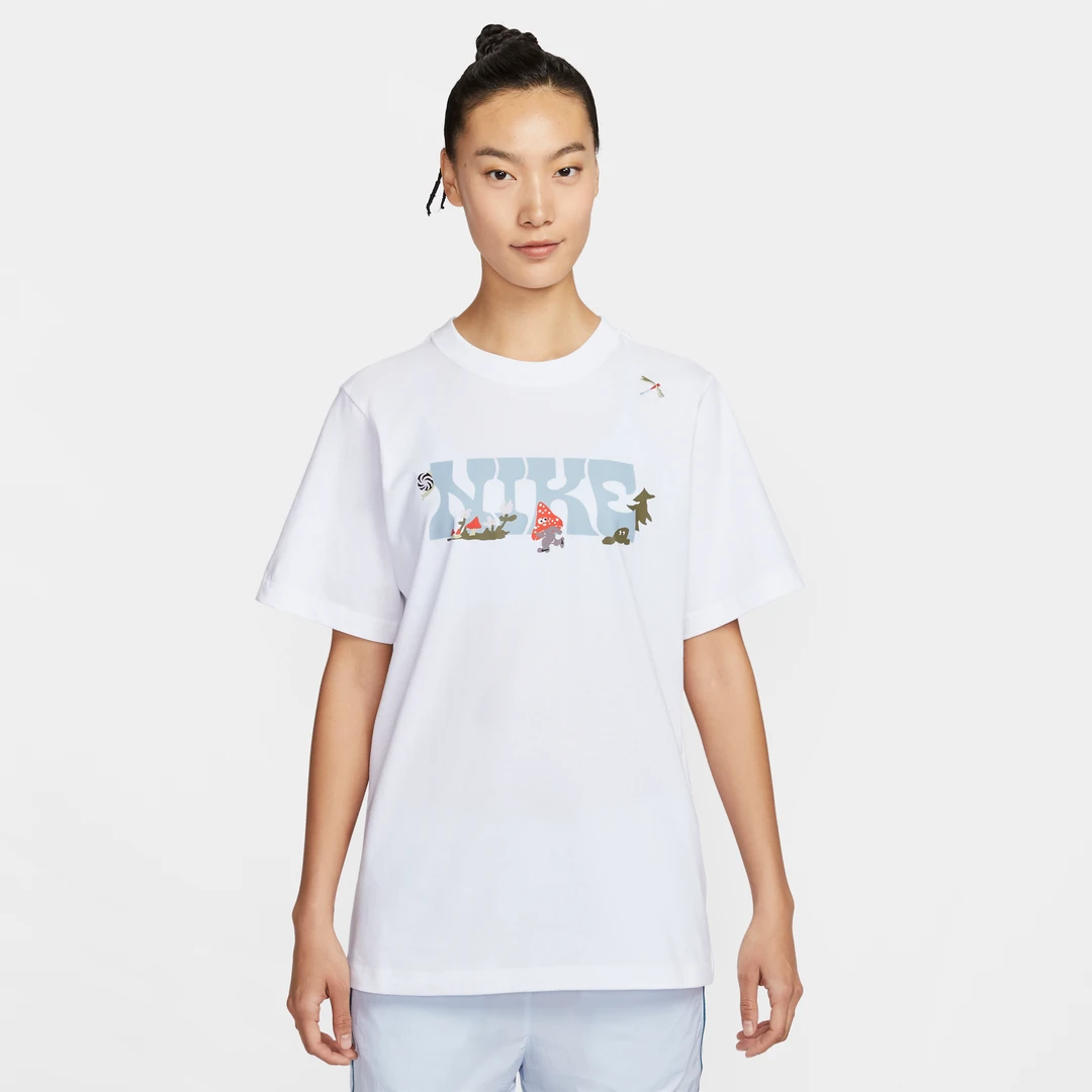 NIKE/耐克女子夏季运动印花图案宽松圆领短袖T恤IF0607-100