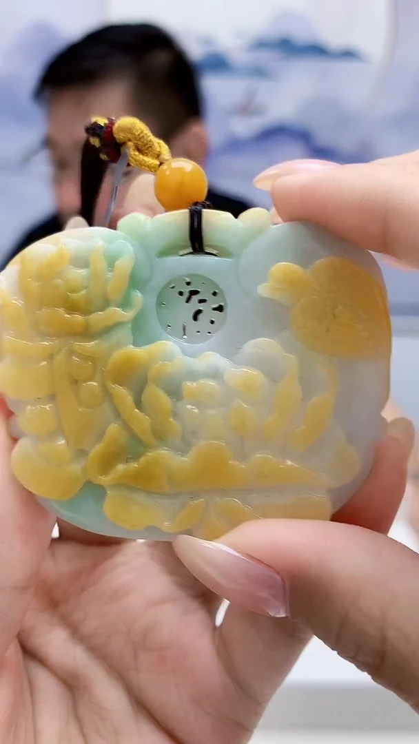 未镶嵌定制翡翠5153xx-毛货挂件18
