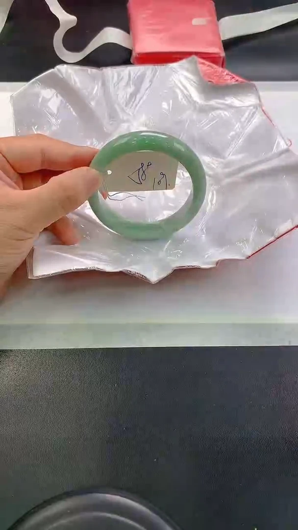 未镶嵌手镯翡翠109