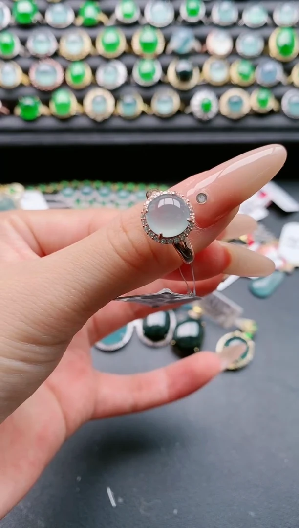 【闪购商品】翡翠戒指银S925镶嵌111111