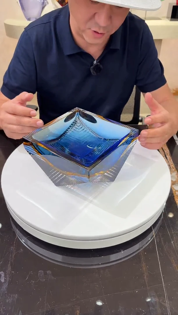 摆件宝石蓝金色四方果碗摆件