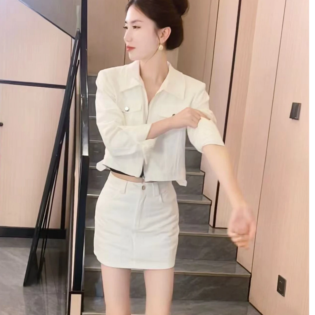 【俊英】早秋辣妹风套装慵懒风百搭高腰时尚套装短袖早秋休闲风白色