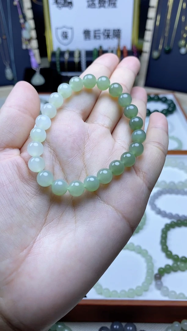 未镶嵌手链和田玉18