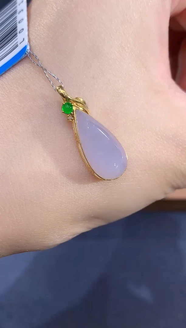 吊坠(不含链)18K金镶嵌翡翠L多样性发其一