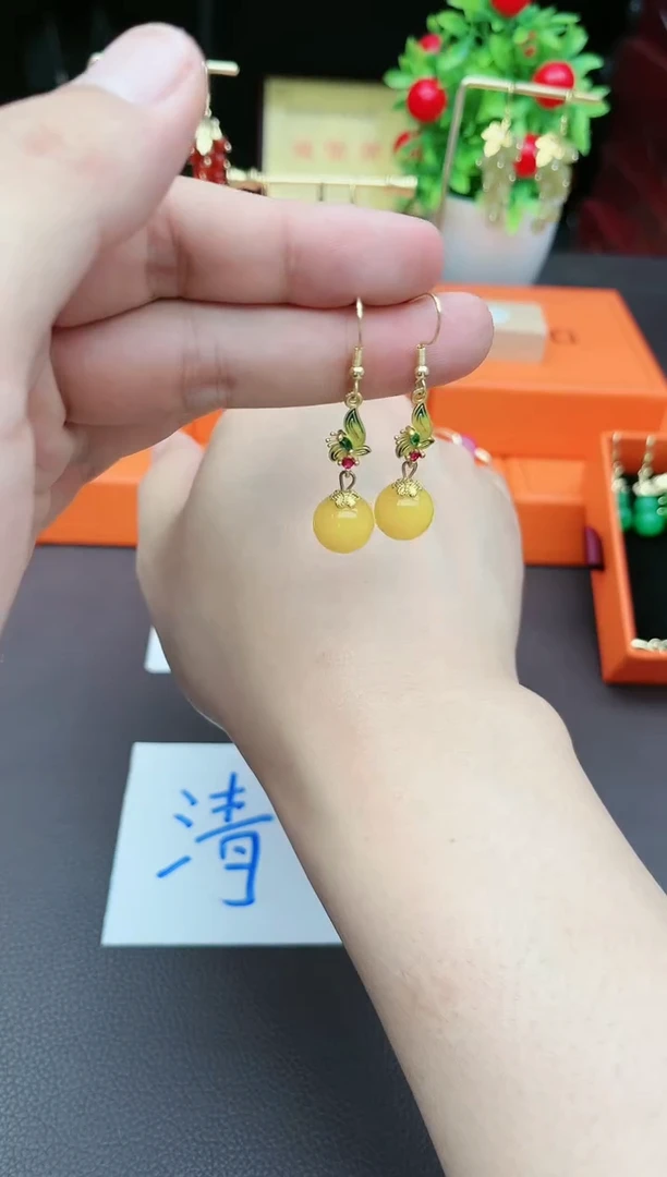 玛瑙/玉髓耳钉银S925镶嵌318000