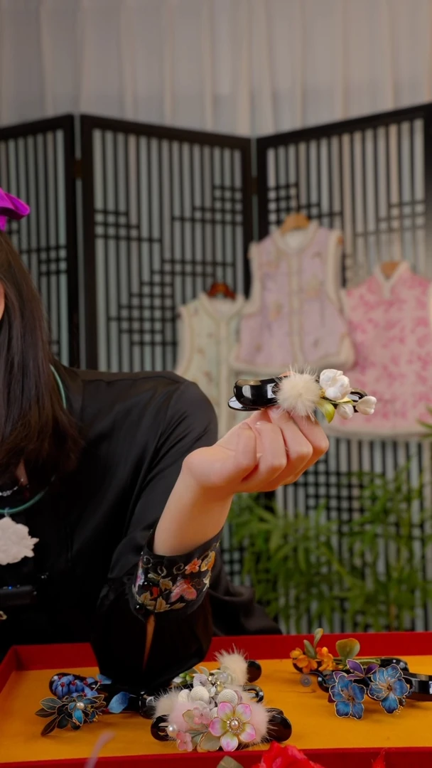 刺绣非遗苏绣手工饰品