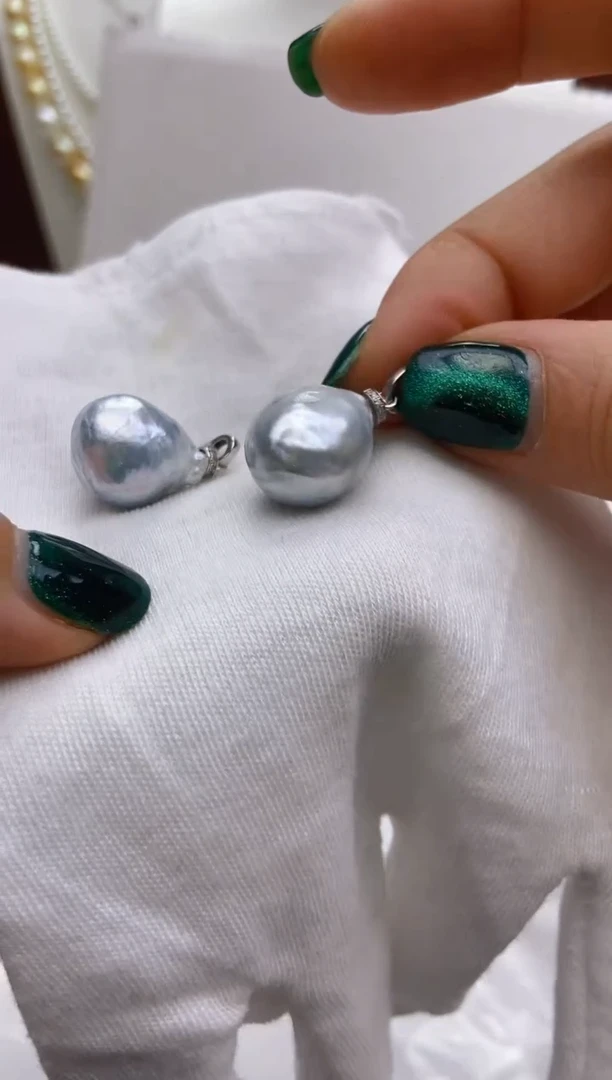 18K金镶嵌海水珍珠吊坠123多样性发其一