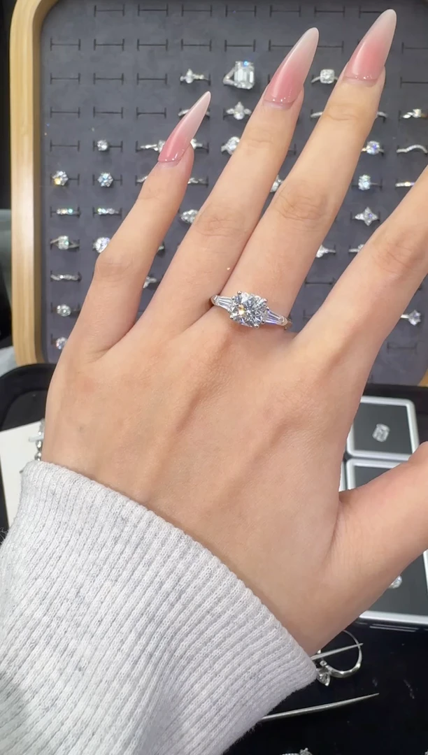 银S925镶嵌手饰实验室培育钻石1克拉 IGI证书+国检证书