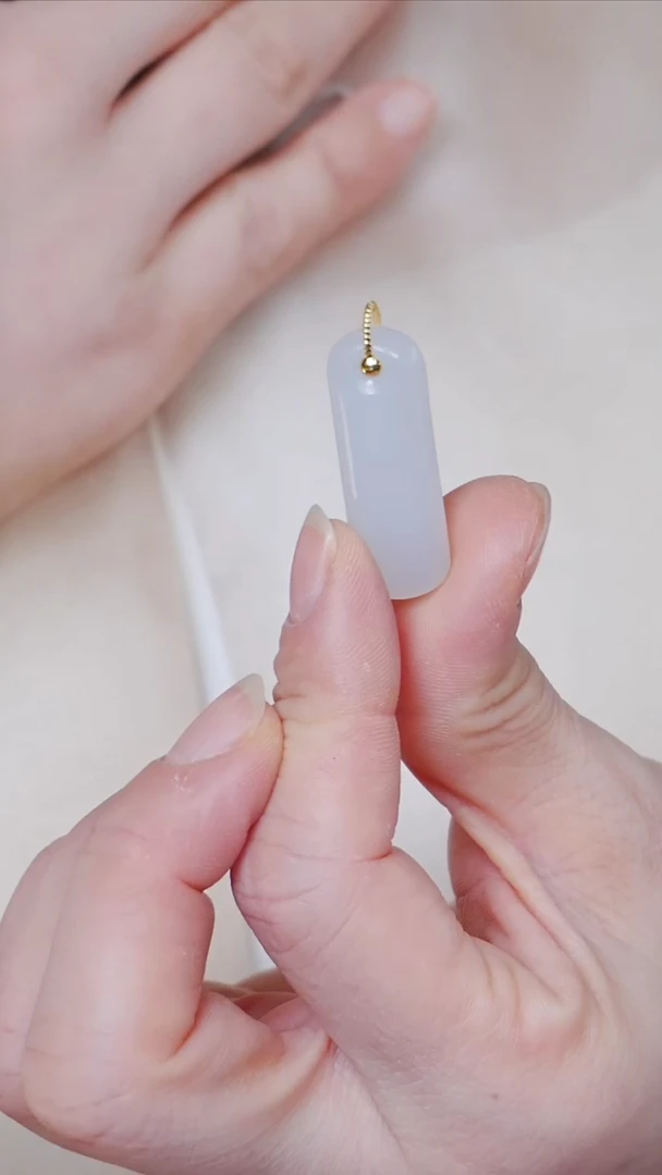 和田玉18K金镶嵌吊坠(不含链)32【】裸石32*7.9*11