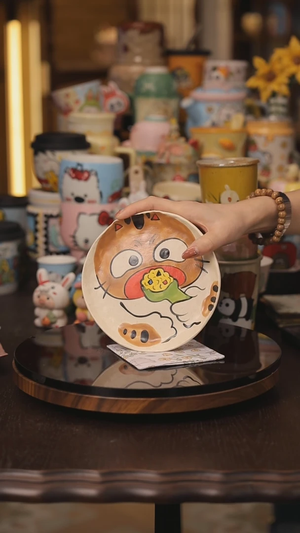 景德镇釉下彩绘设计师款式陶瓷